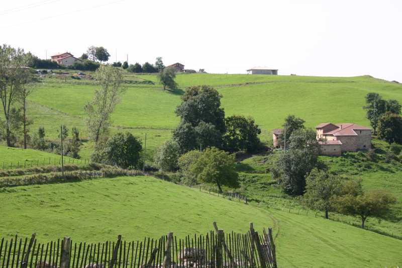 139 Vallee de l Azergues en amont de Chamelet