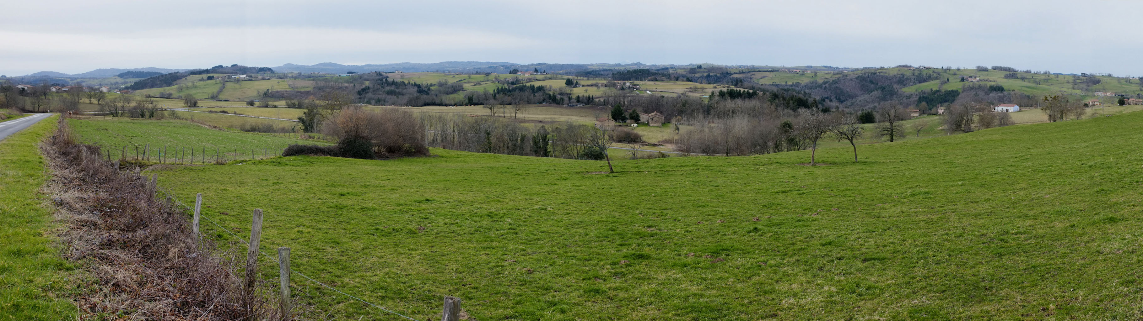 4-04 Bas-Livradois / Campagne des environs de Saint-Dier-d'Auvergne