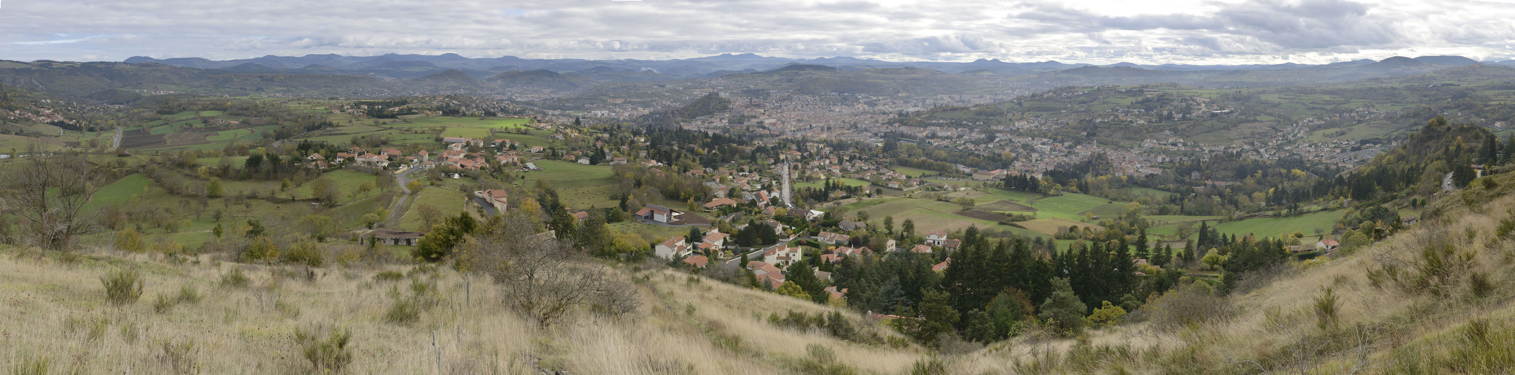 7-01 Bassin du Puy-en-Velay / Vue depuis le mont Denise