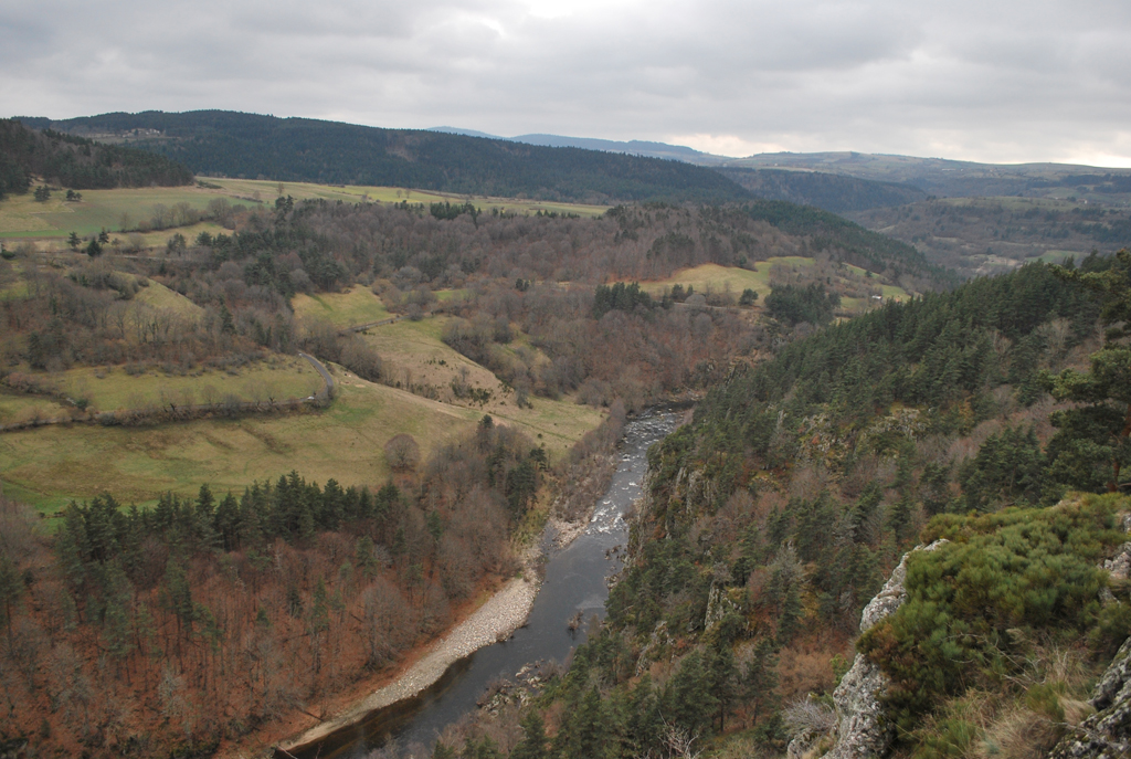 Haute vallée de la Loire en amont de Goudet