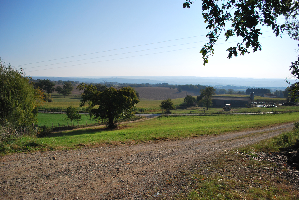 Vue panoramique depuis les hauts de la commune de Quézac