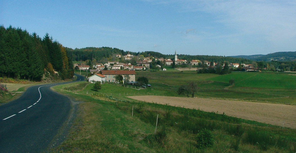 Vallée suspendue de l'Ance, village d'Eglisolles